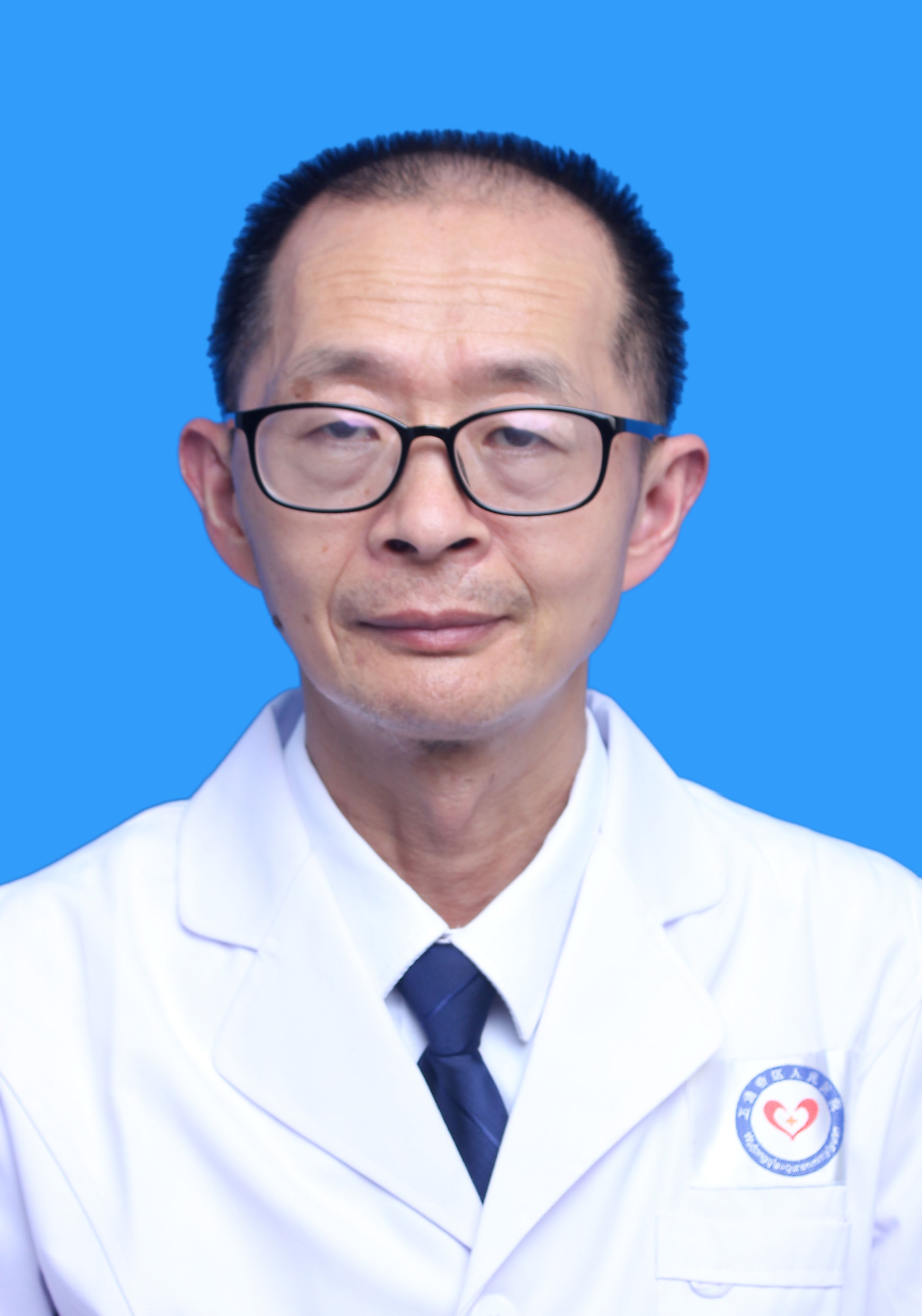 张德华